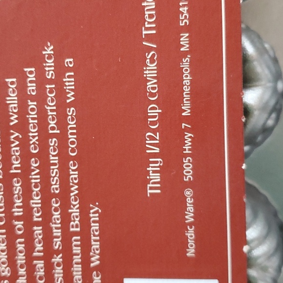 Nordic Ware Platinum Collection 30 Bundt Tea Cake - Candy Mold New Made in USA - Picture 9 of 11